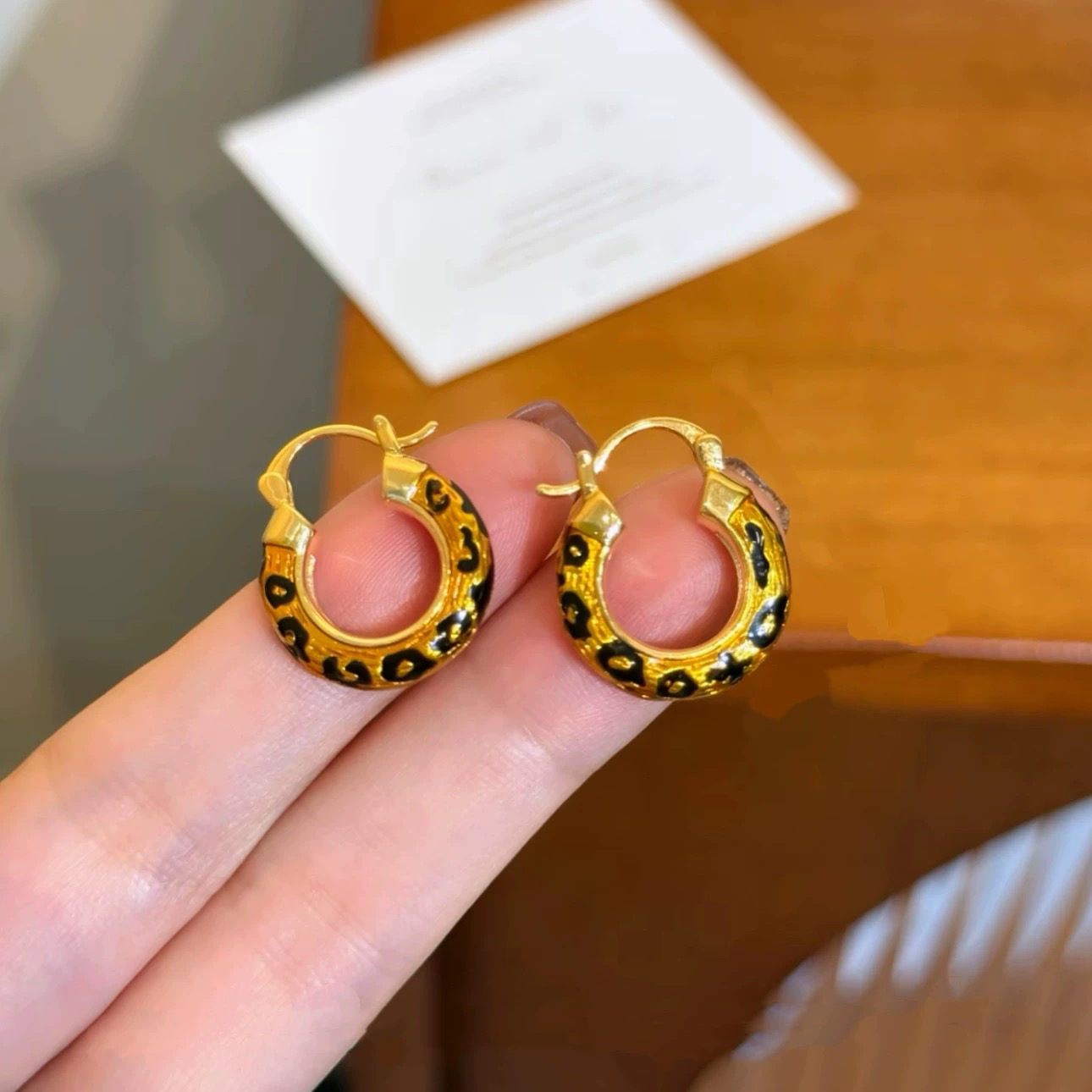 非金属珐琅耳饰 金色 环形豹纹耳环 K458