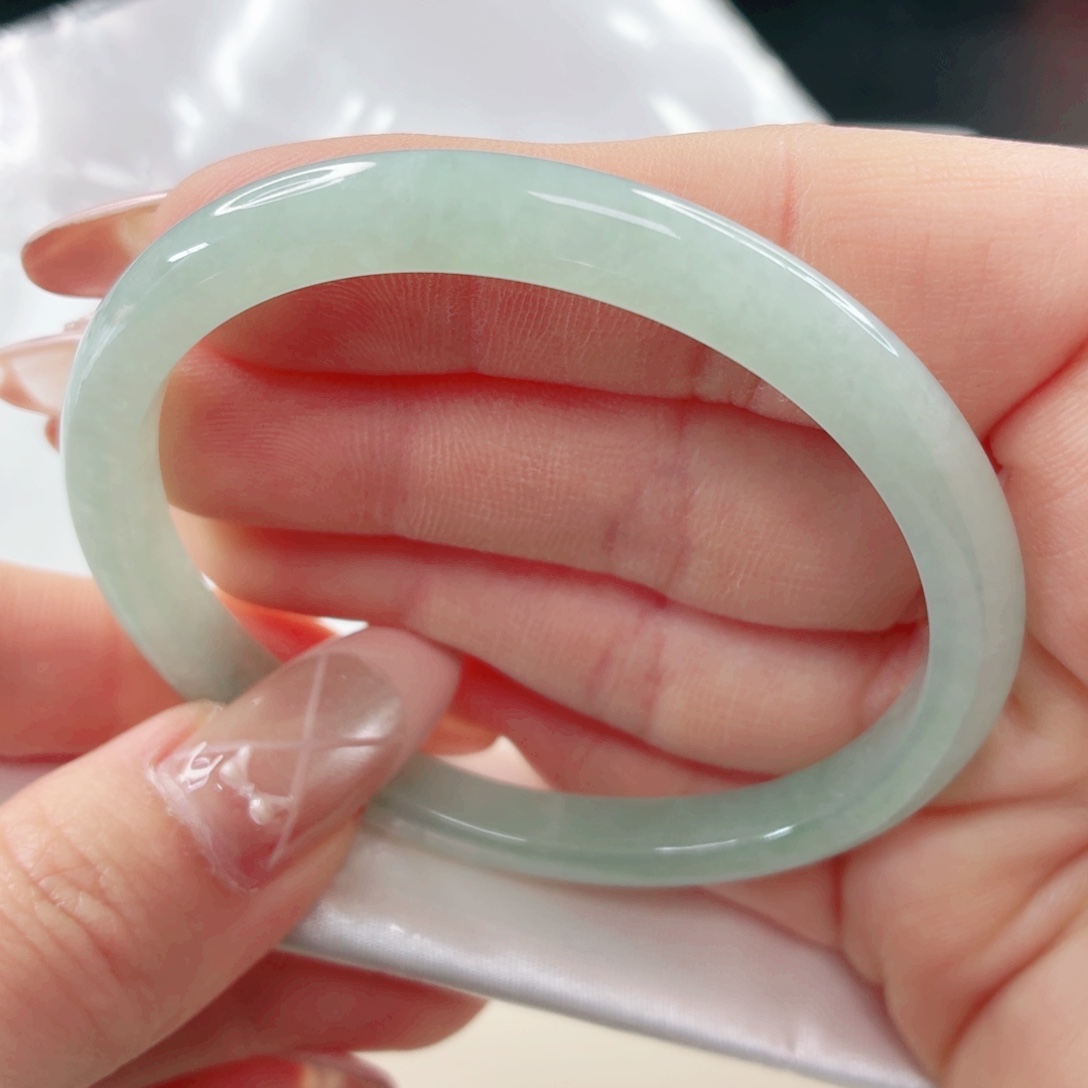 翡翠未镶嵌手镯55.2x322