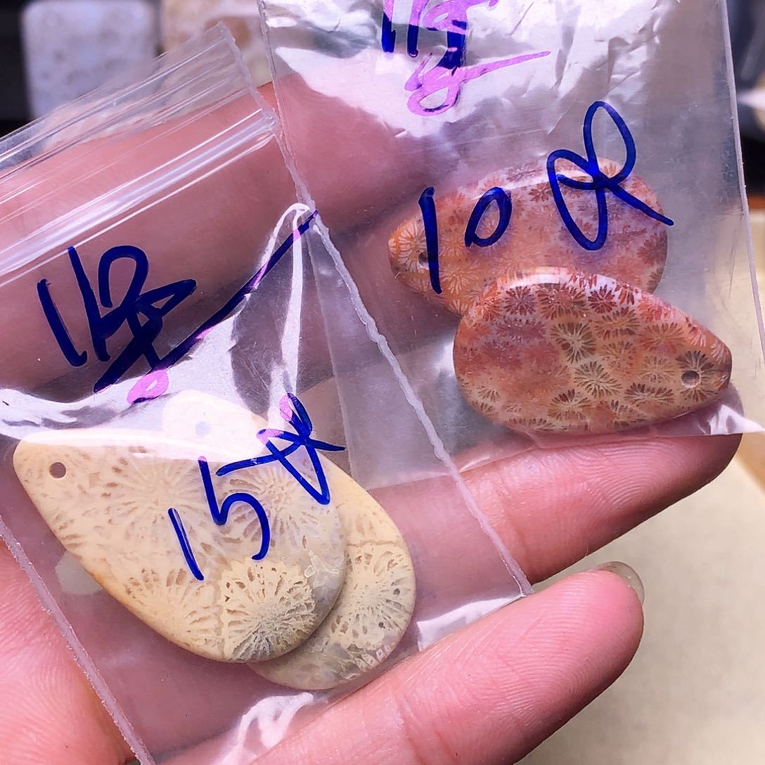 硅化玉珠宝奇石合金坚****脑