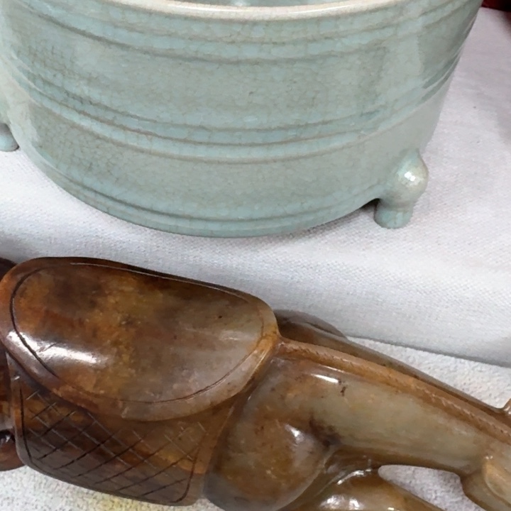 摆件更**…g g h v g h v b h b b