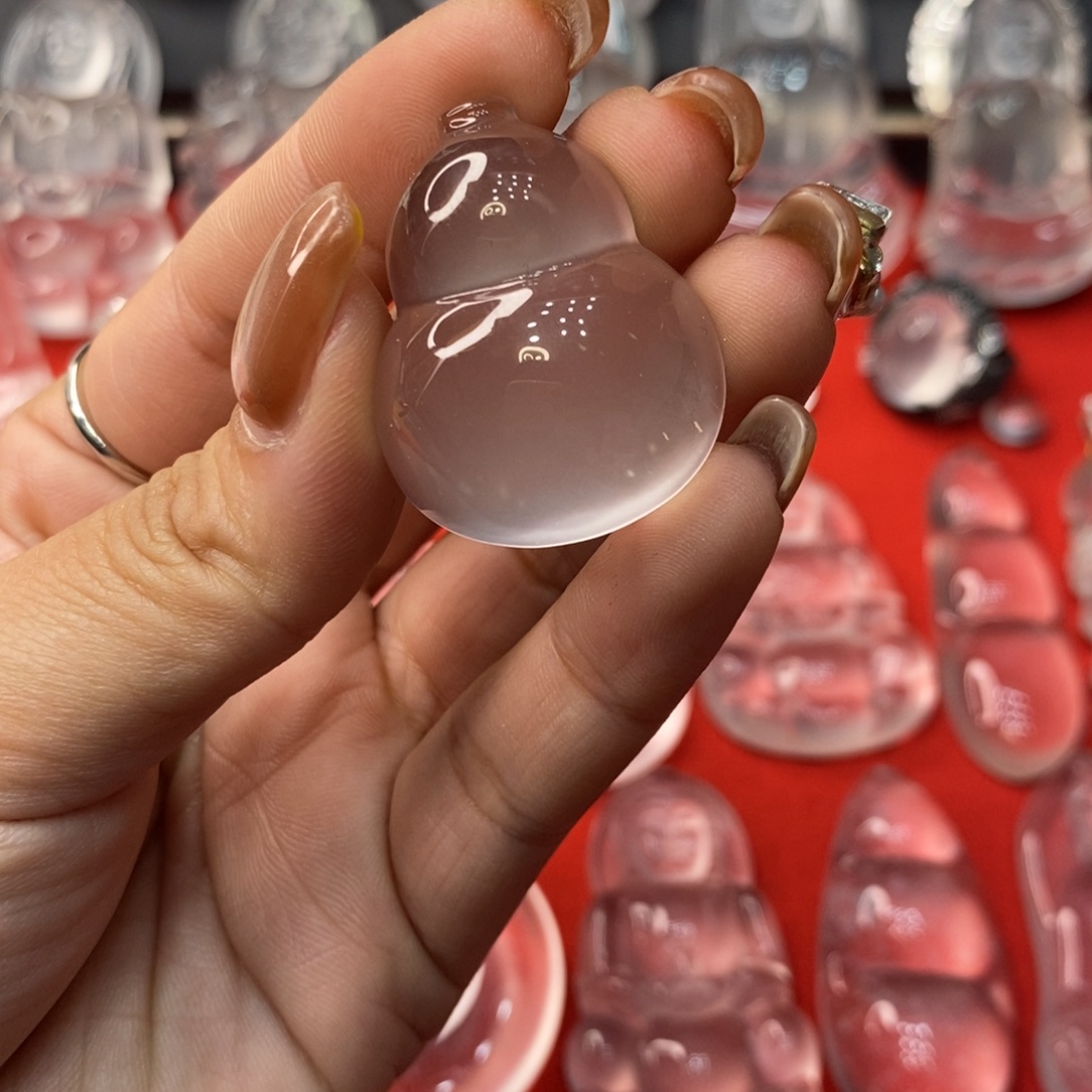 石英质玉未镶嵌吊坠