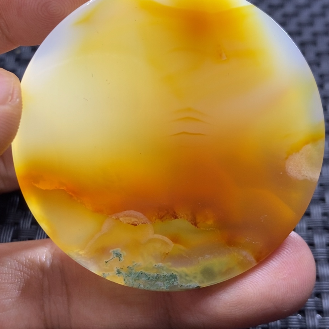 爱***点玛瑙/玉髓未镶嵌颈饰