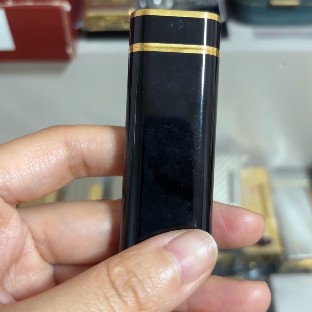 都登卡中古打火机