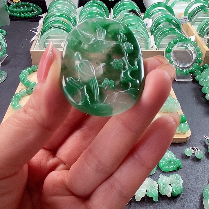 石英质玉未镶嵌吊坠(不含链)