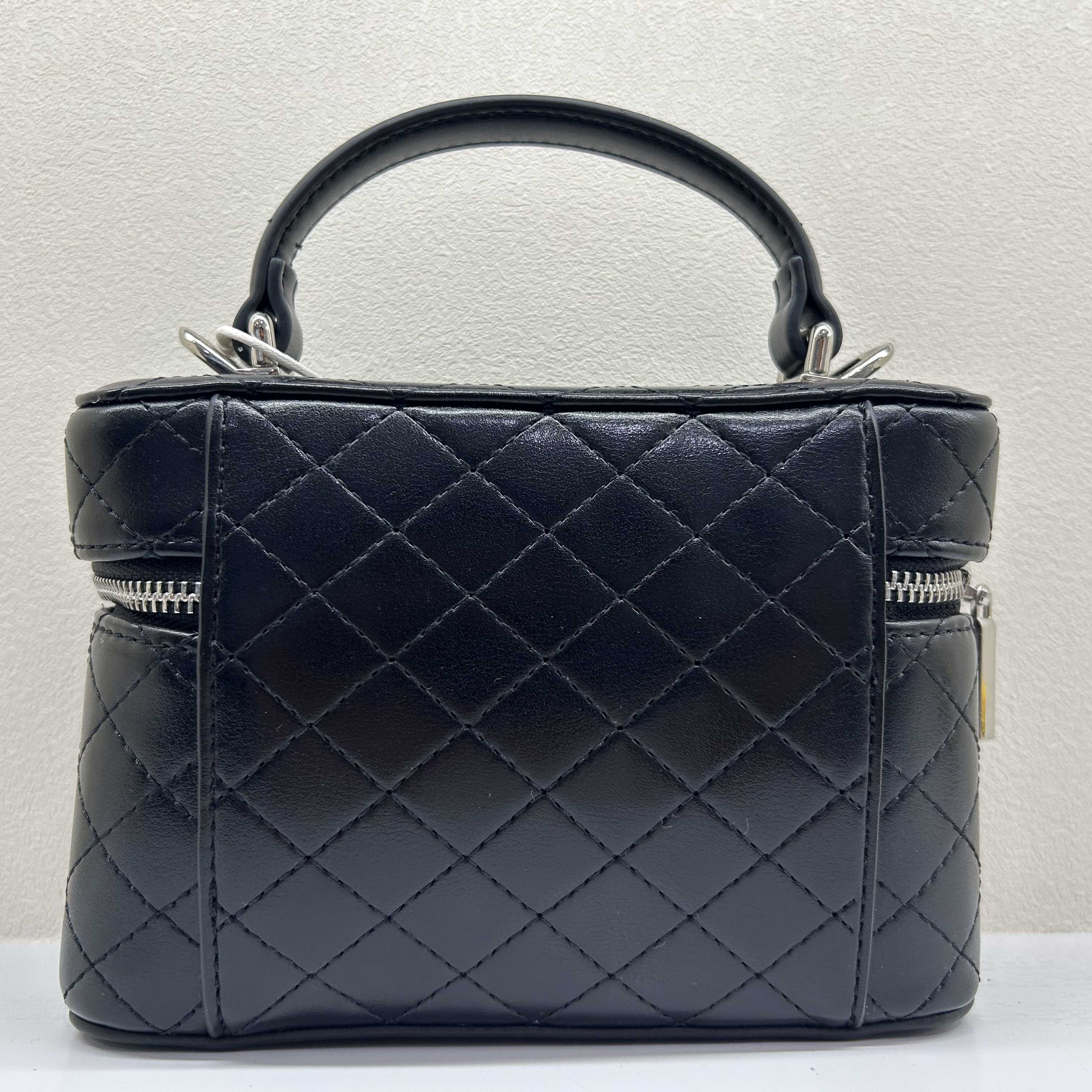 2025新款真皮女包拉桶黑色87712