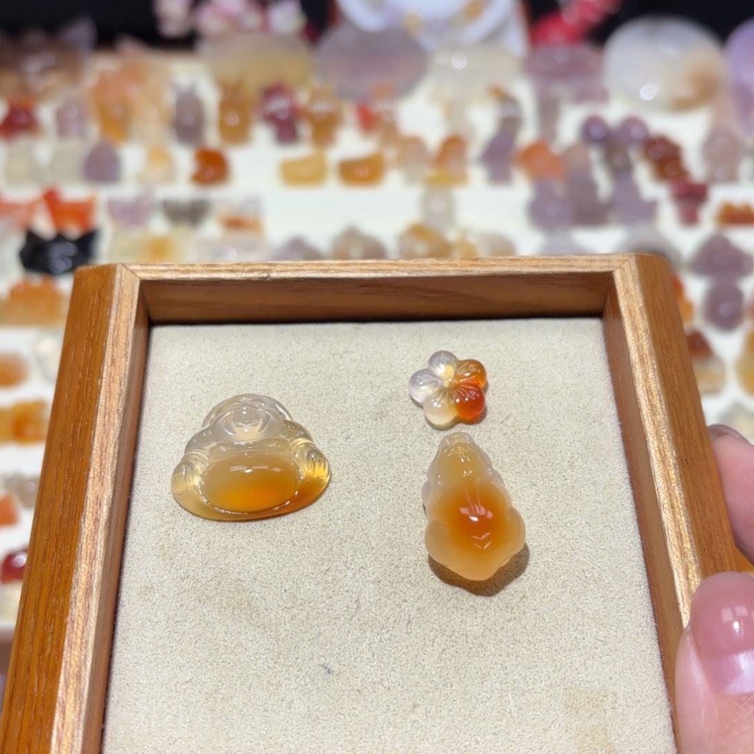 玛瑙/玉髓未镶嵌颈饰