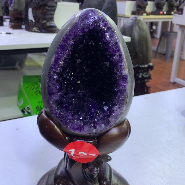 紫晶大型摆件（非配饰）未镶嵌?****啦静静