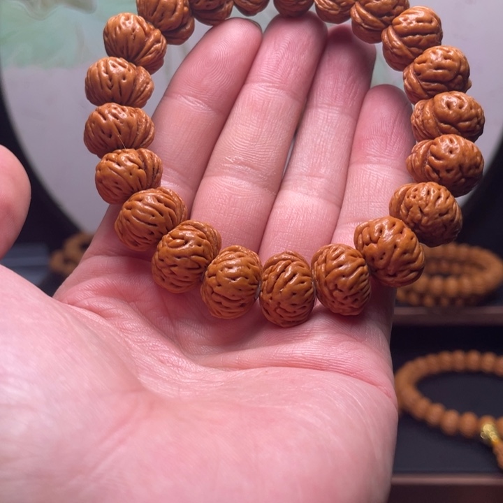 桃核手串16+蟠桃手持