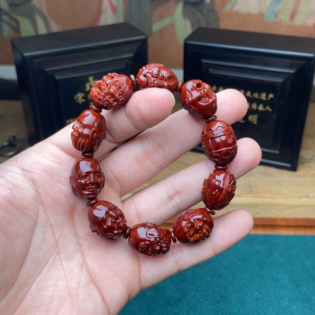 橄榄核手串双面罗汉1.6表弟回血
