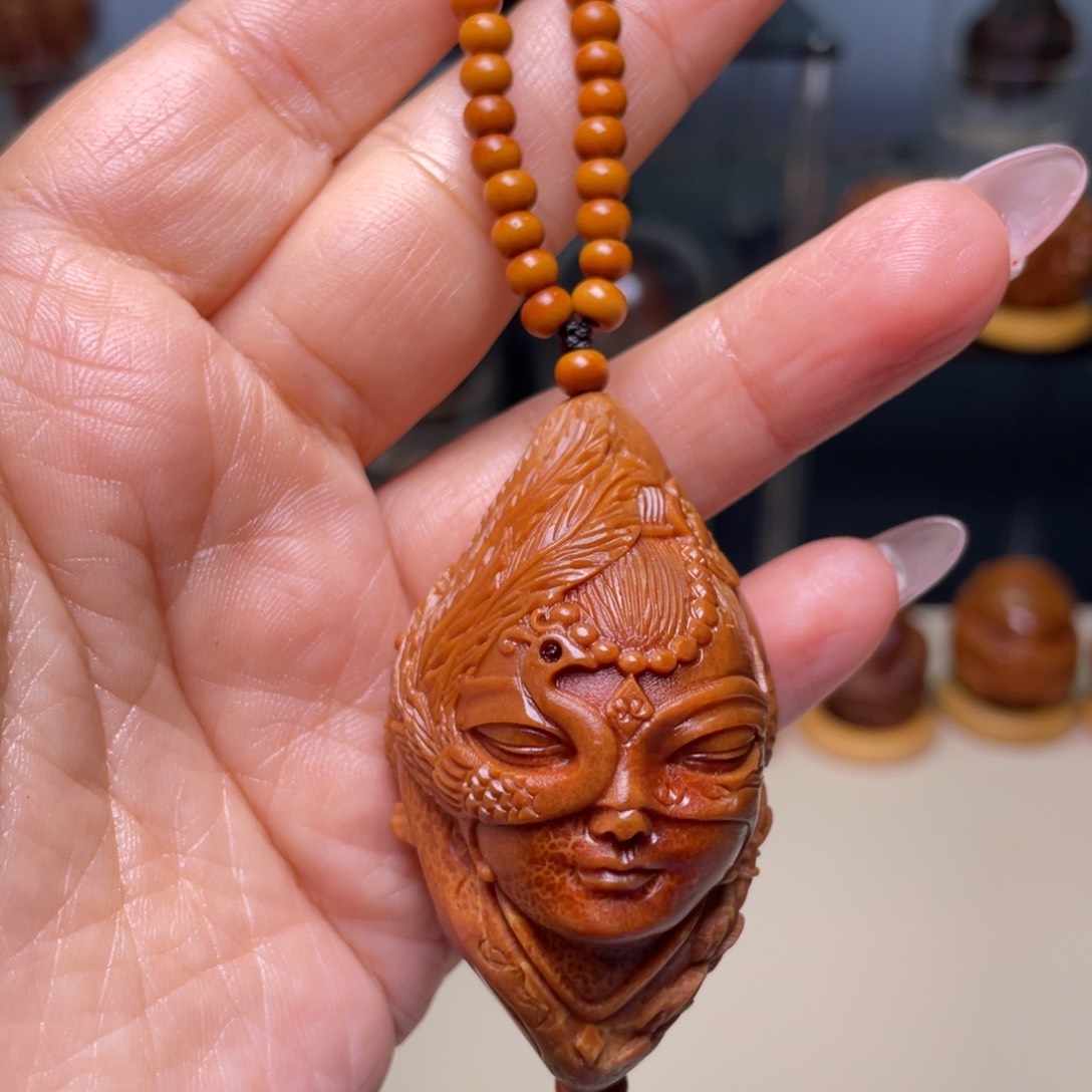 橄榄核手串/手链楼兰美女链子一套