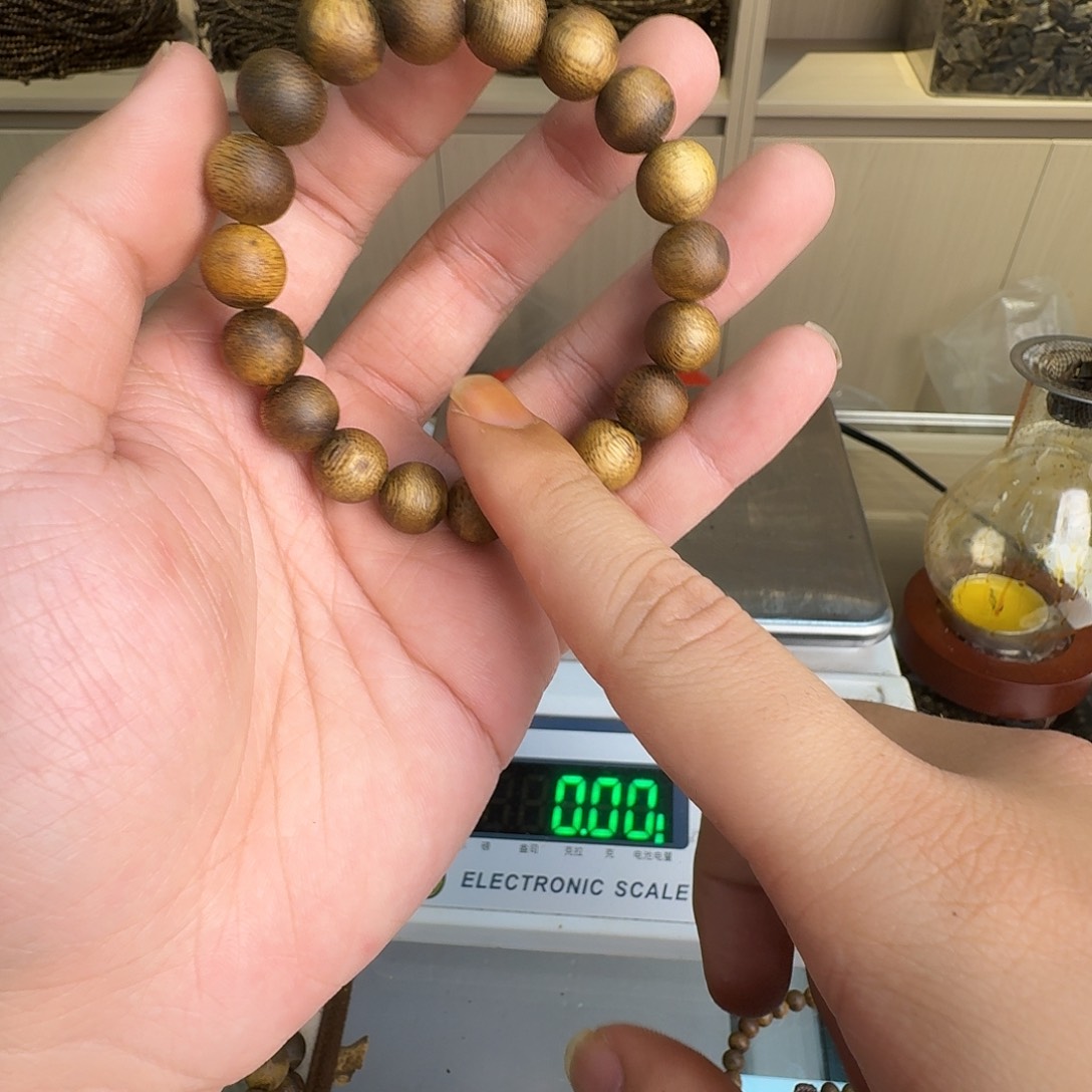 卡1.1 8克重138包邮