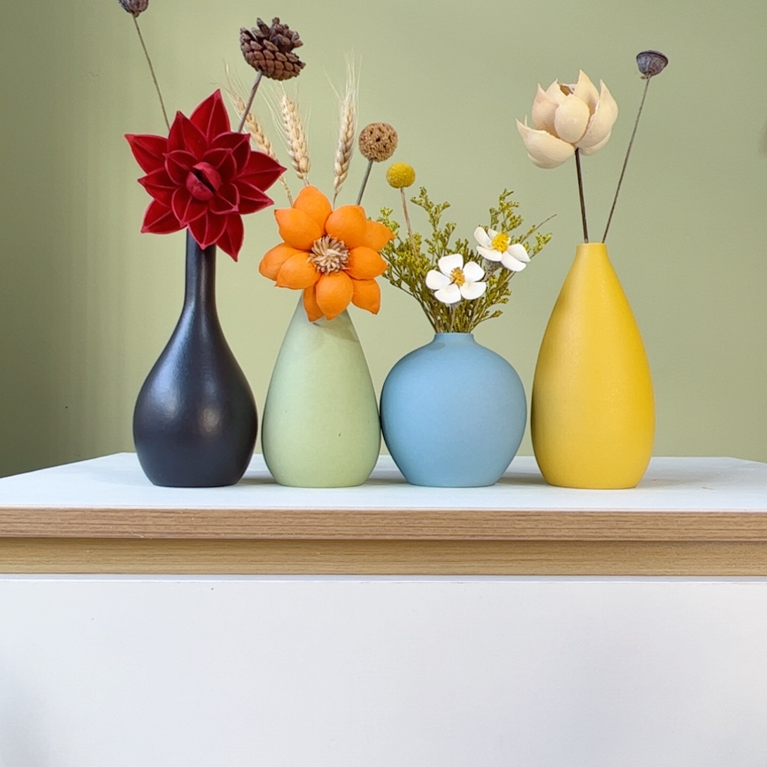 瓷片陶瓷花瓶带花高度20-30厘米左右