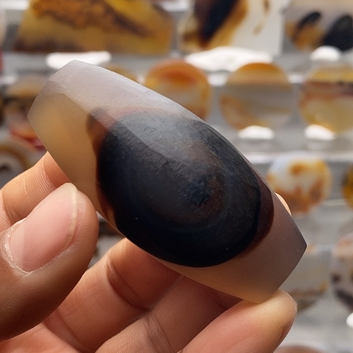 玛瑙/玉髓合金颈饰