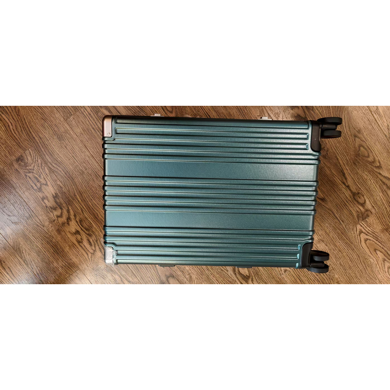 男女通用商务风旅行箱休闲黑色男士行李箱