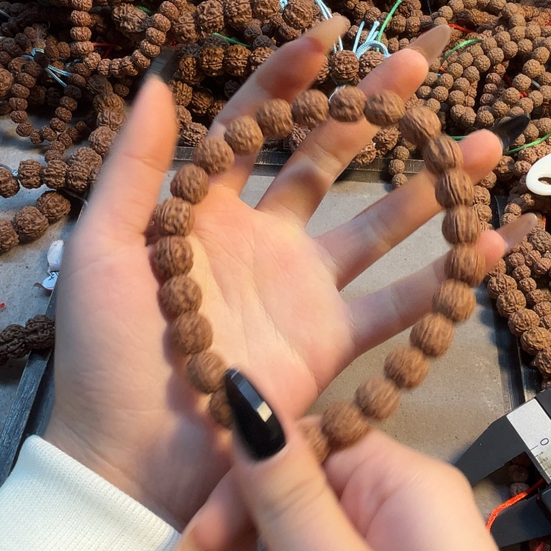 、***凯金刚菩提吊坠一代龙