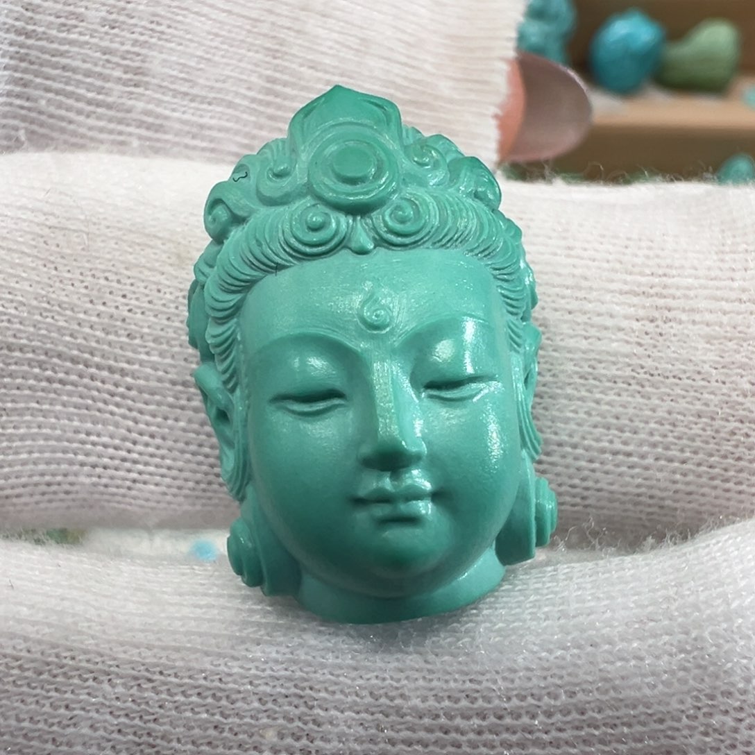 绿松石配饰未镶嵌