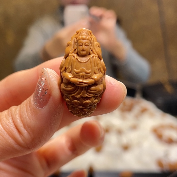 橄榄核吊坠橄榄核