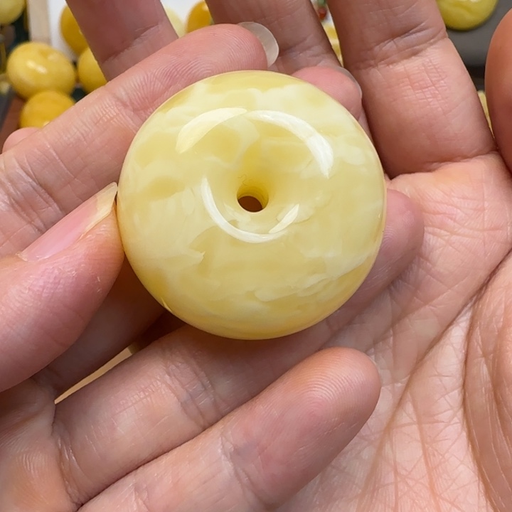 蜜蜡未镶嵌颈饰天然蜜蜡