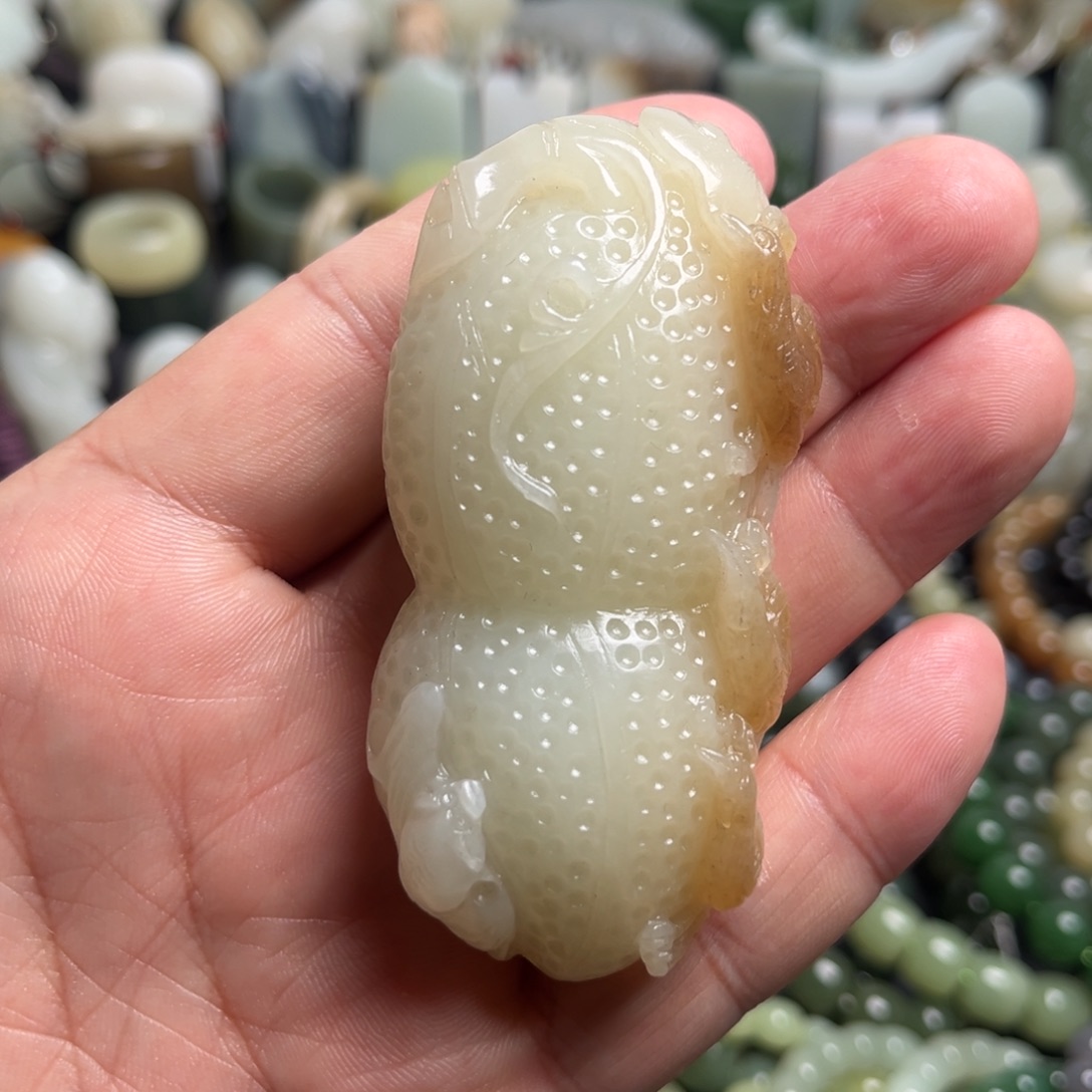 和田玉（青白玉）未镶嵌吊坠(不含链)