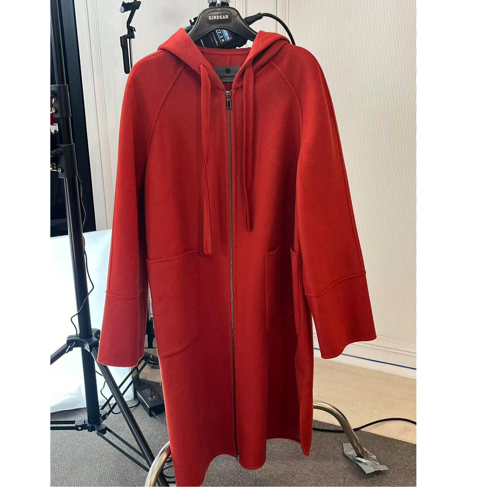 AMASS/阿玛施秋冬新款复古百搭宽松舒适连帽毛呢连衣裙时尚550058