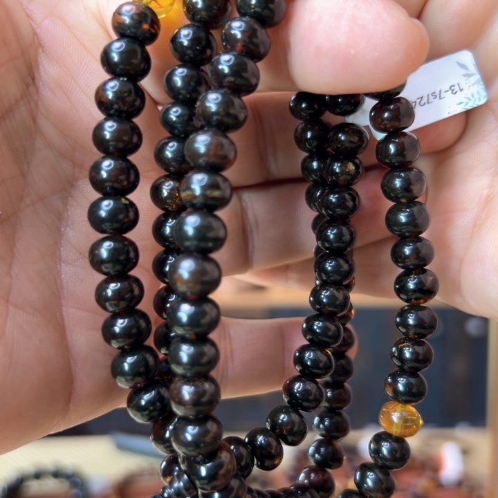 琥珀裸石未镶嵌抚顺13-7