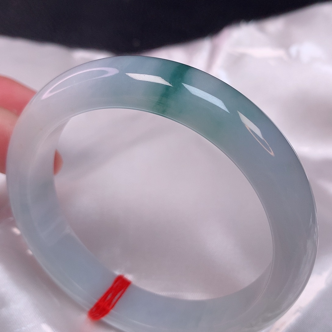 翡翠手镯未镶嵌56 翡翠手镯