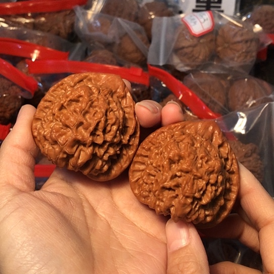 文玩核桃吊坠官帽54