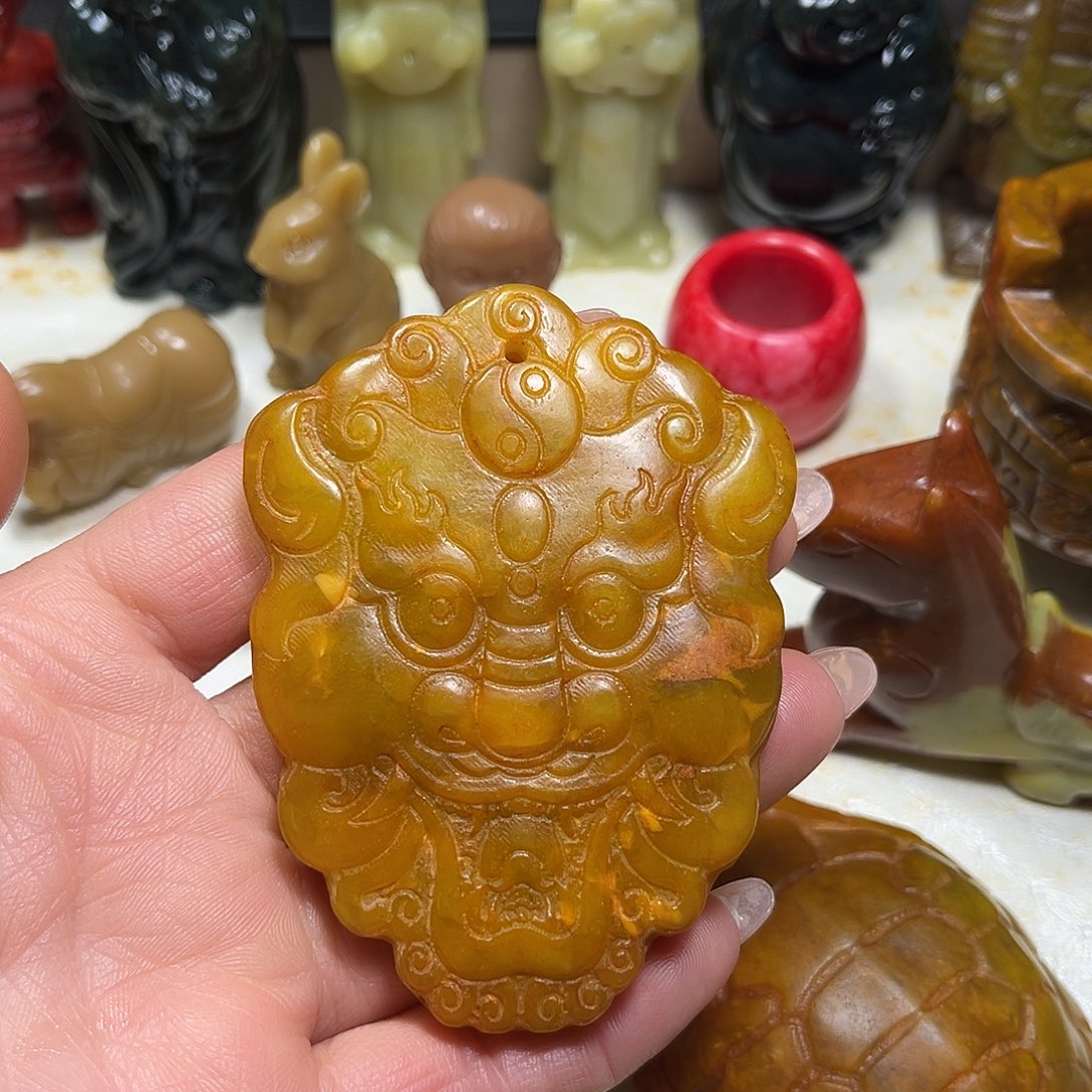 白玉菩提吊坠白玉菩提吊坠