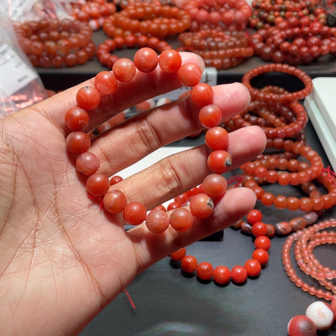 南红玛瑙手链未镶嵌