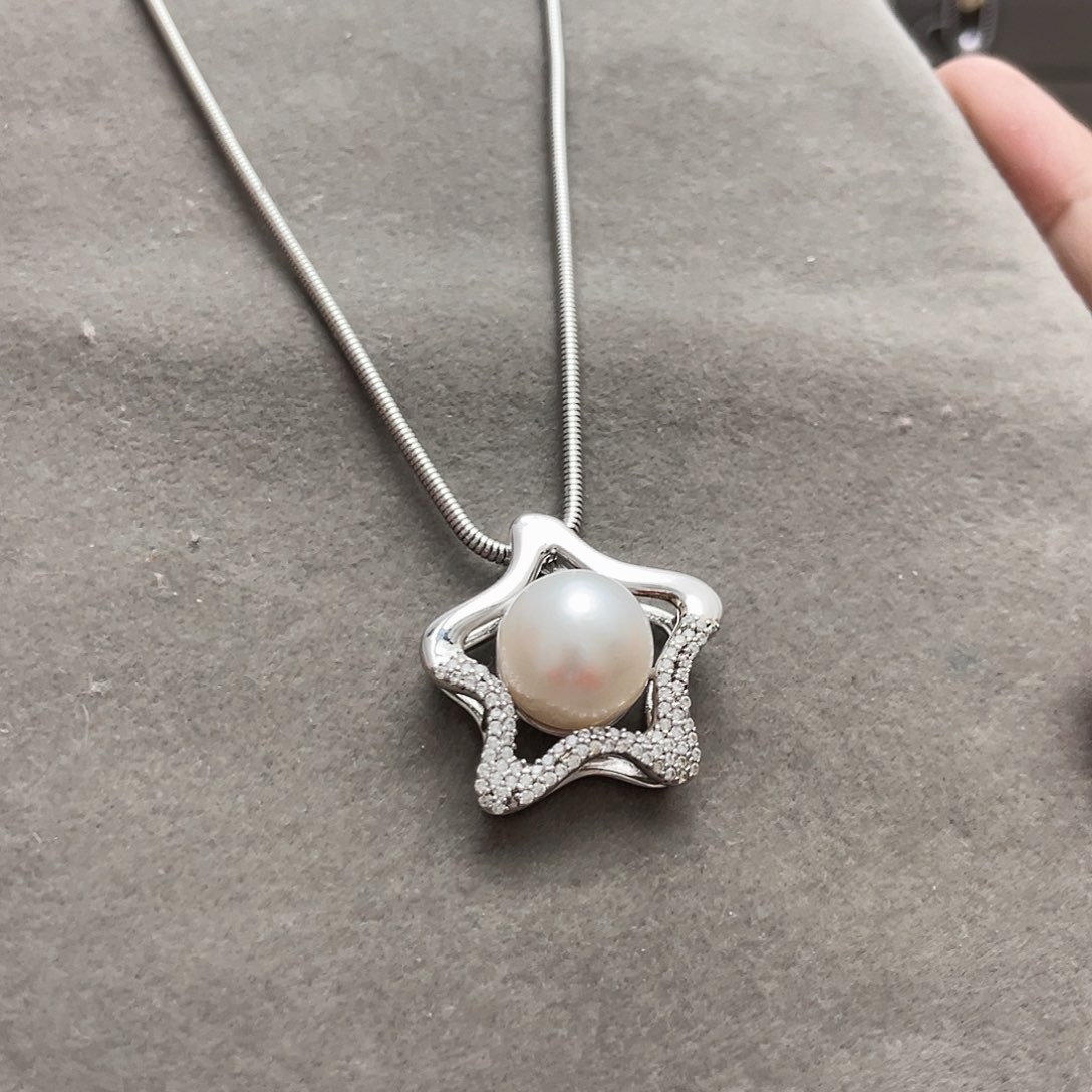 小****颈饰银S925镶嵌海水珍珠