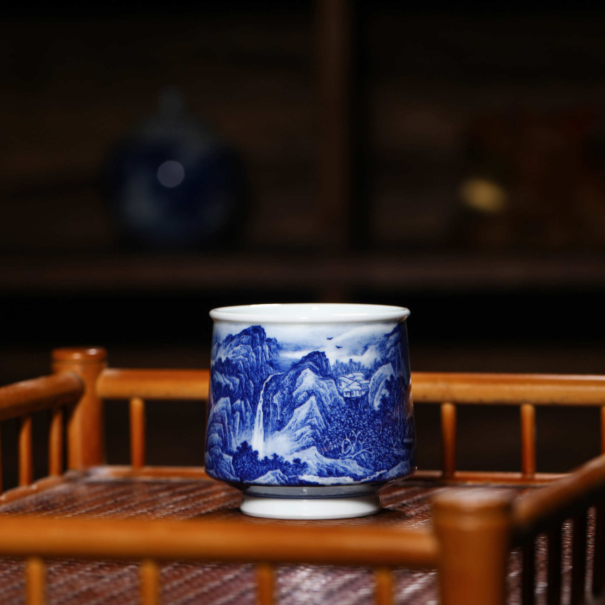 【孤品】【欧阳景山】【精工细作】青花山水巅峰之作“溪山访友图“马蹄杯