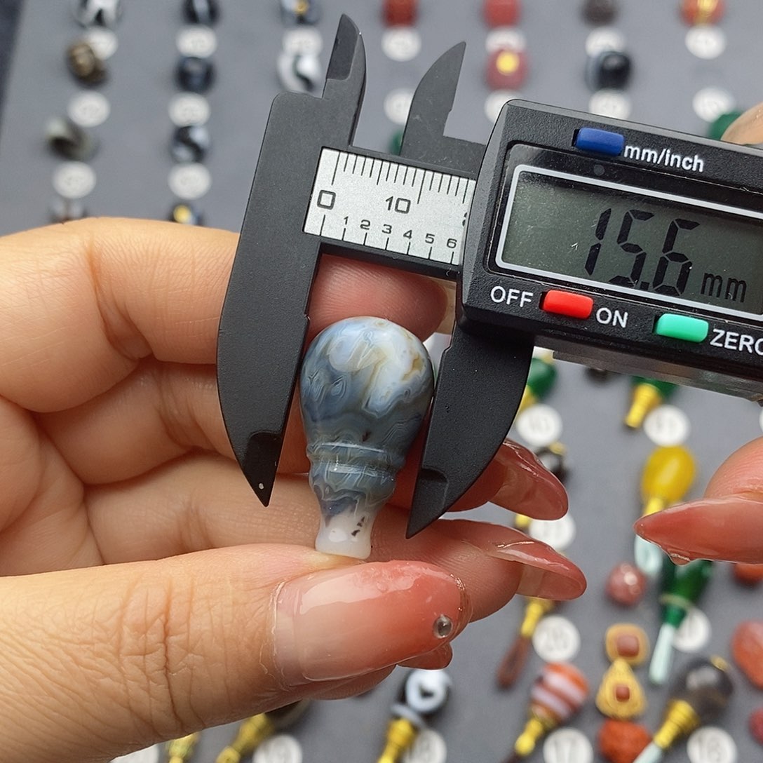 玛瑙/玉髓饰品合金