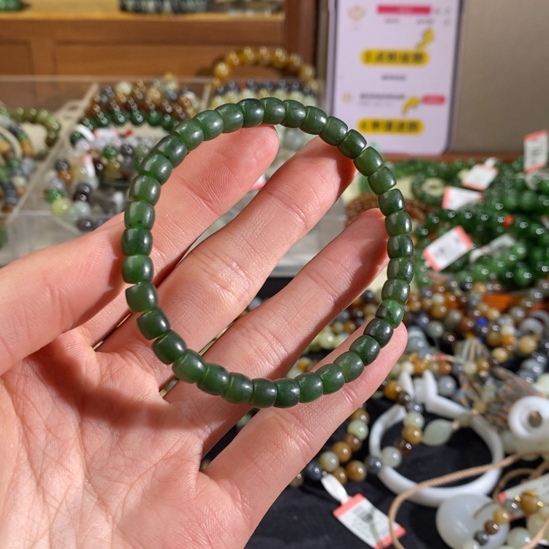 和田玉手链未镶嵌