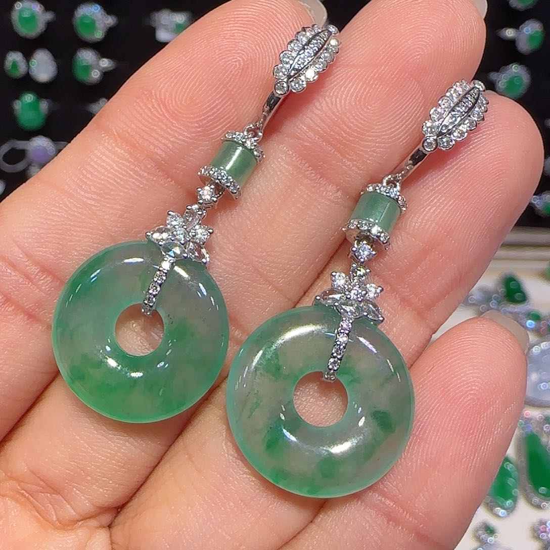 翡翠耳坠18K金镶嵌甜甜圈