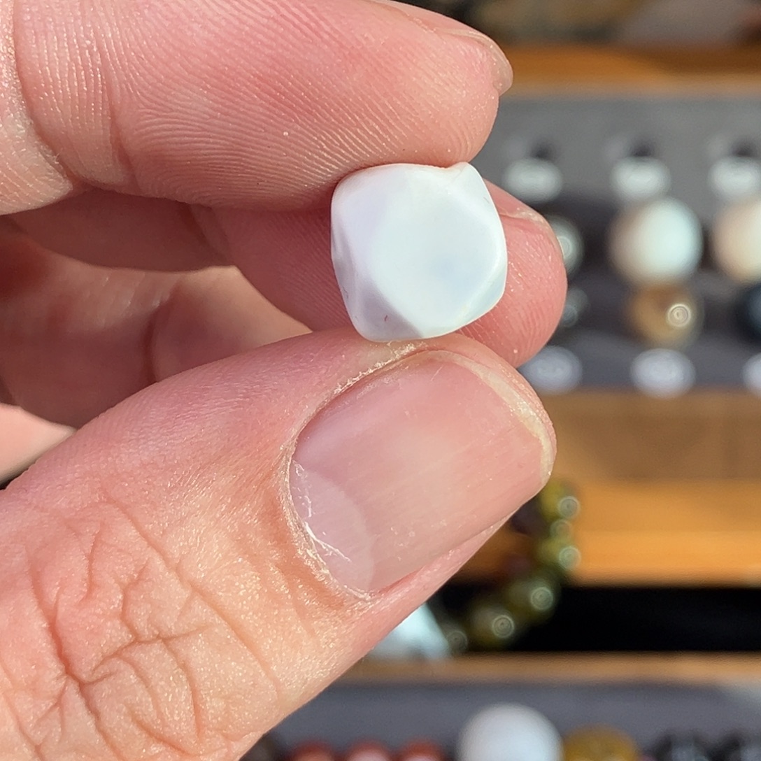 玛瑙/玉髓未镶嵌玛瑙