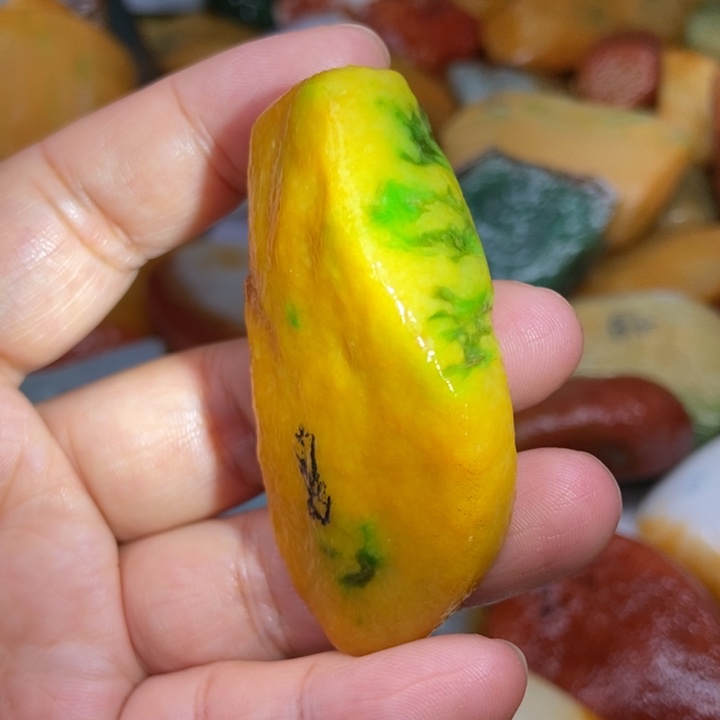 定制翡翠未镶嵌包工