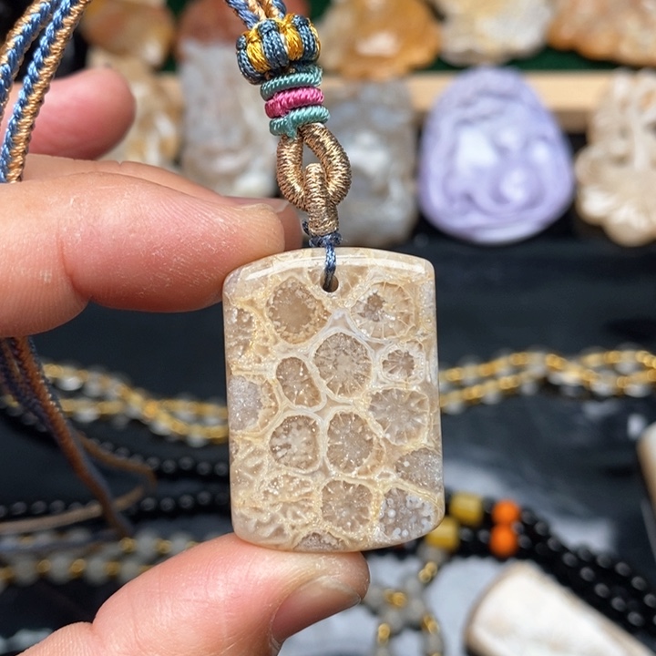 硅化珊瑚（珊瑚玉）手镯未镶嵌