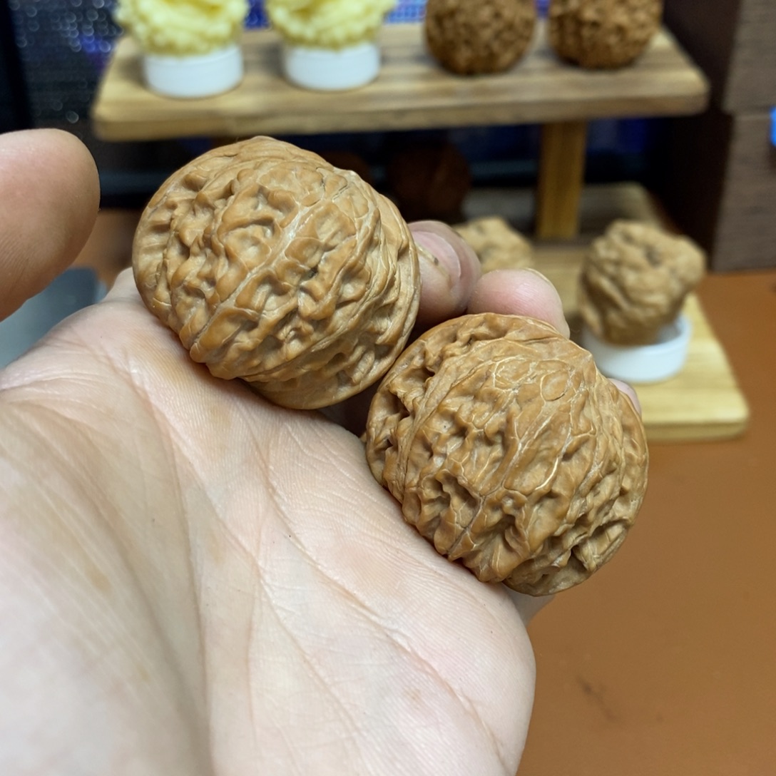 文玩核桃吊坠39蝴蝶磨