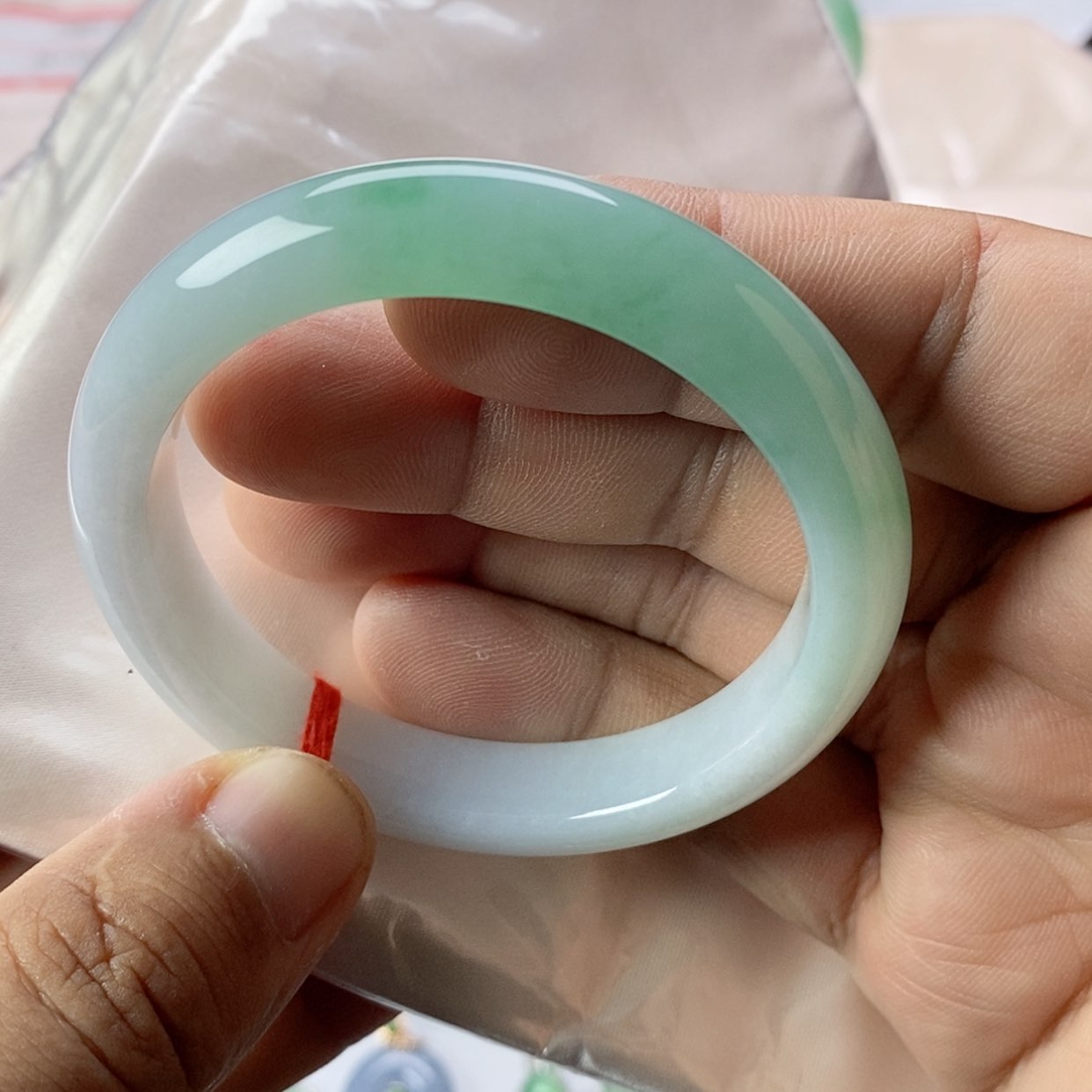 【闪购商品】未镶嵌手镯翡翠