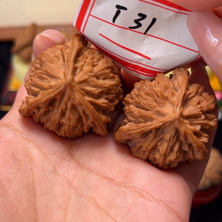 文玩核桃吊坠40全品盘龙纹人奔31