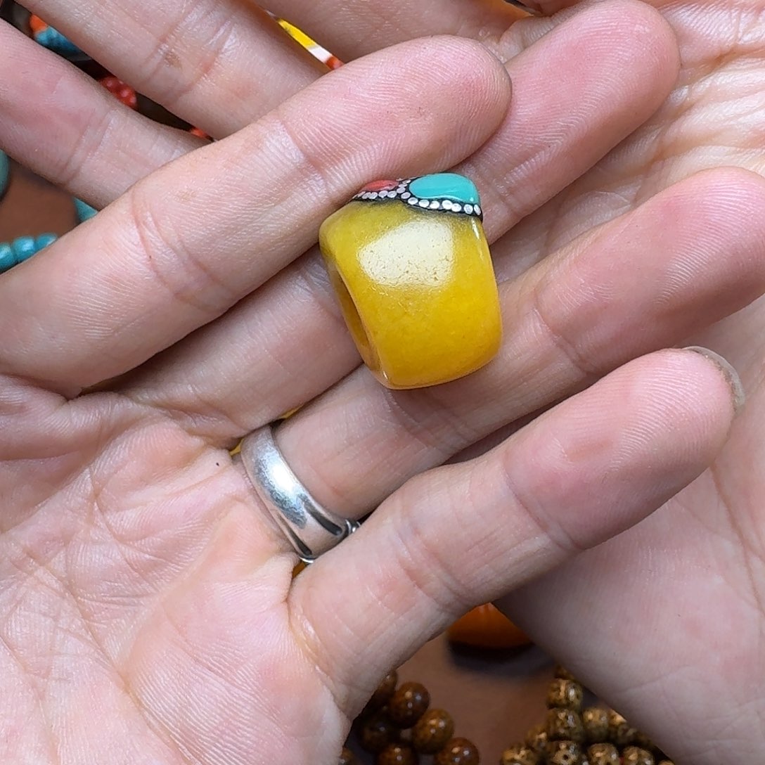 柏香籽/百香籽吊坠大****山星月