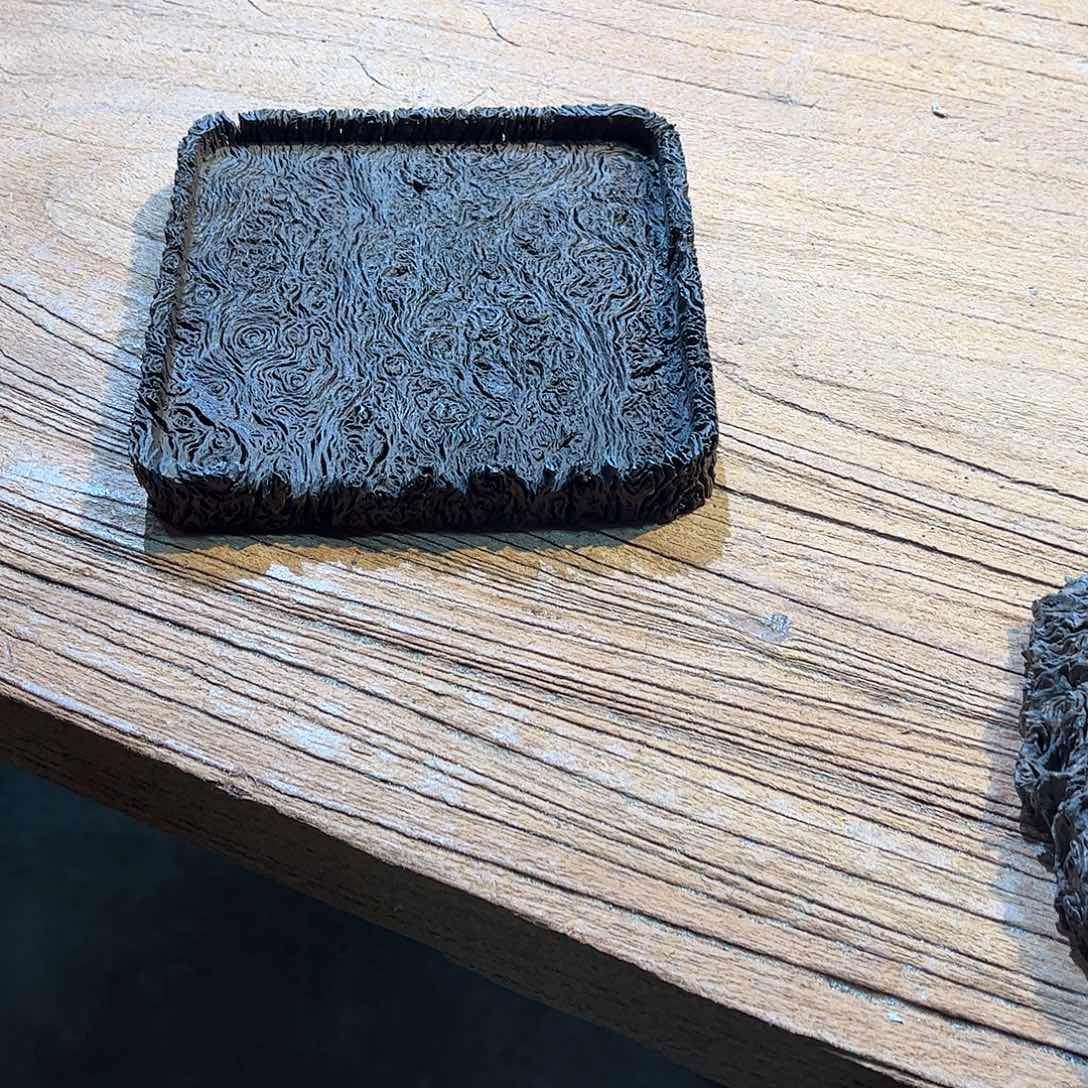 那***開有机玻璃铁栎木小盘子