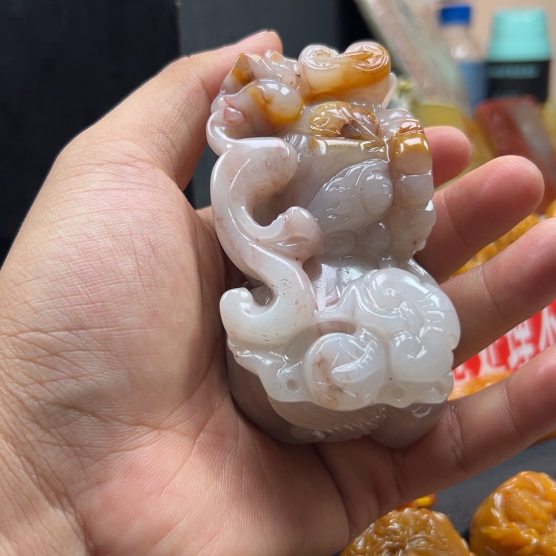 石英质玉（黄龙玉）未镶嵌hly