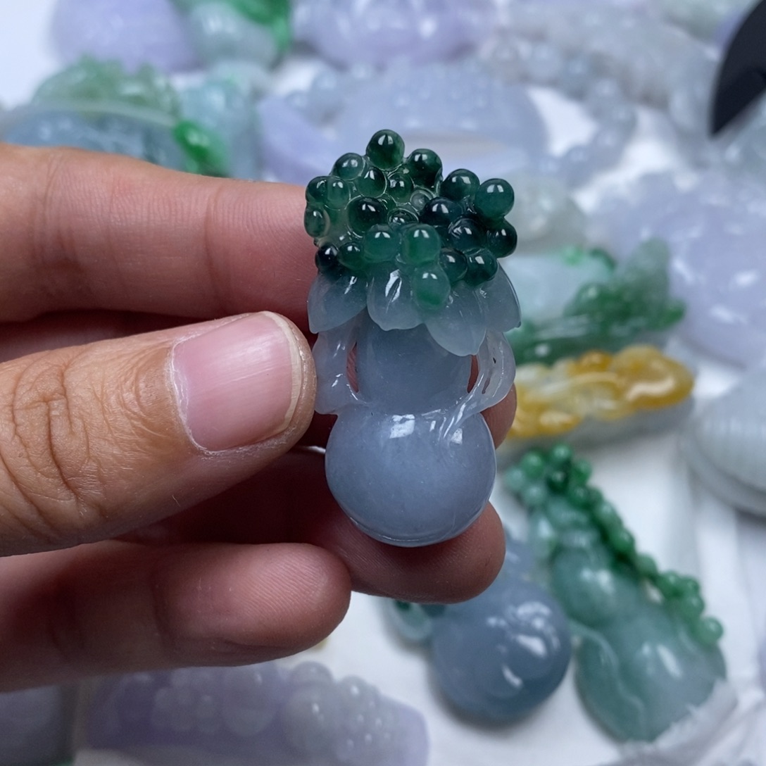 颈饰未镶嵌翡翠翡翠