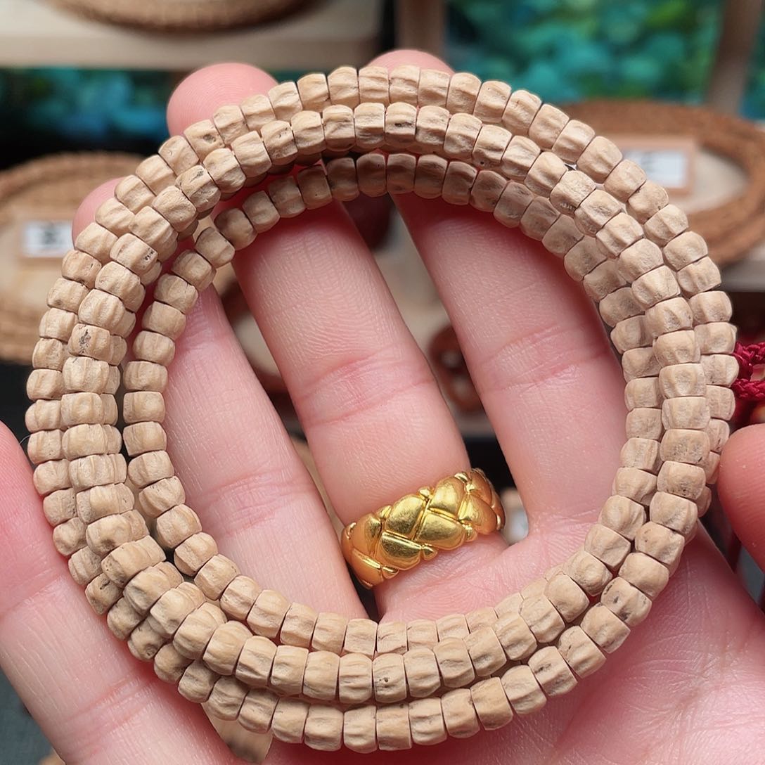 柏香籽/百香籽吊坠果冻玉化皮～暴力龙脊