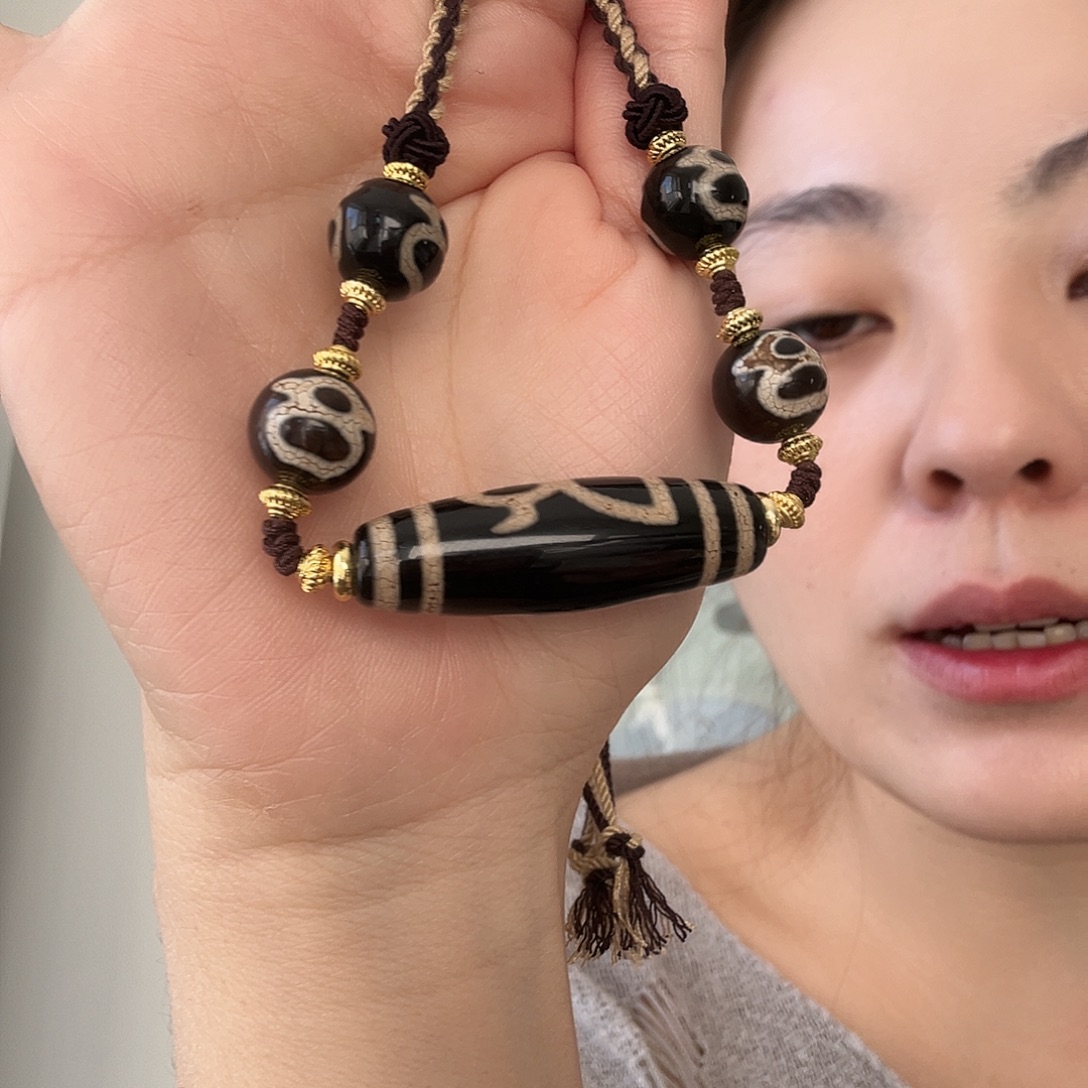 玛瑙/玉髓合金颈饰