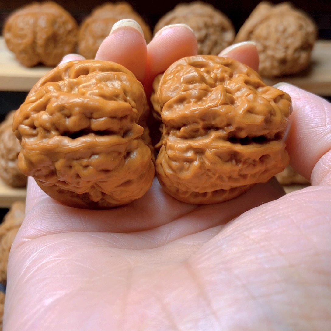 文玩核桃吊坠T***C蛤蟆头