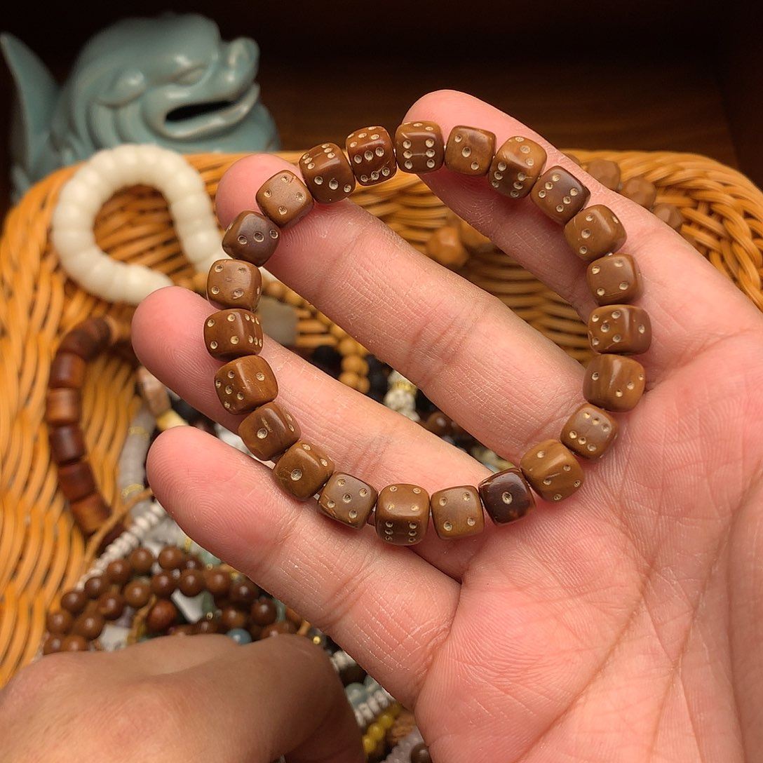 菩提根/象牙果手串