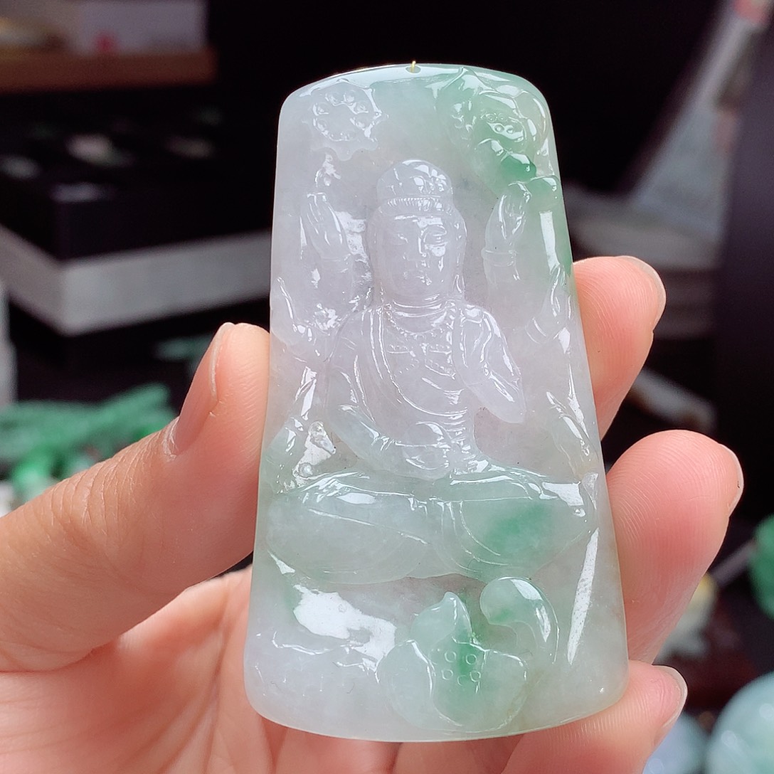 翡翠颈饰未镶嵌翡翠吊坠