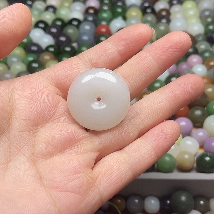 和田玉未镶嵌手机链